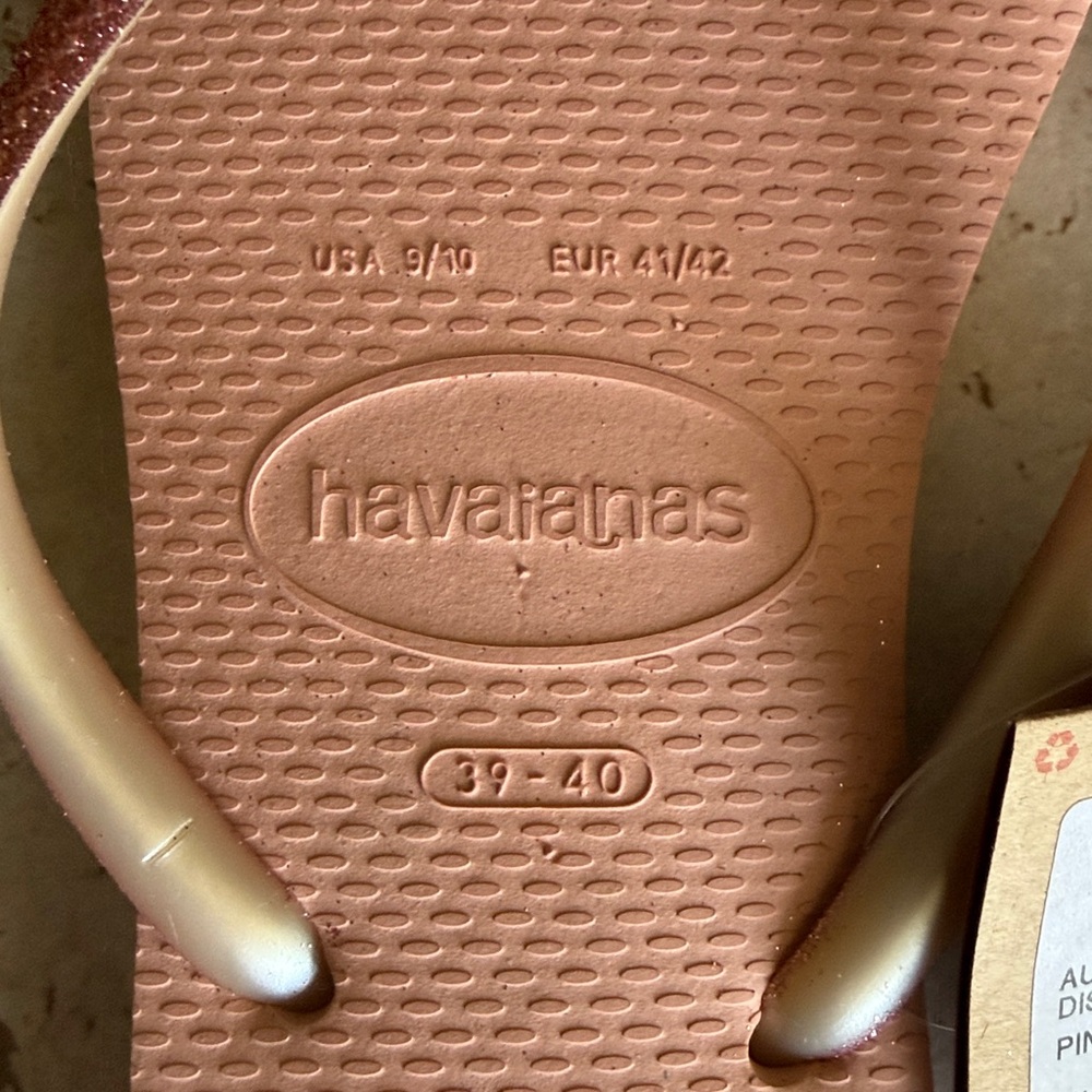 Havaianas Rose Pink Flip Flops with Glitter Straps - Picture 2 of 3